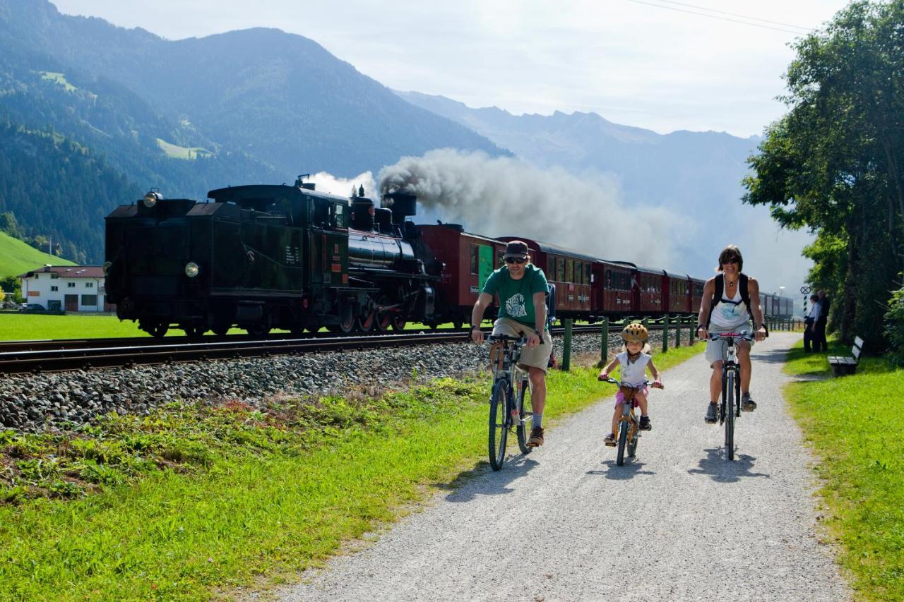 Chalets Steiner Hart im Zillertal Exterior foto